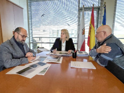 Desarrollo Rural estudiar&aacute; la reparaci&oacute;n del camino del Cueto en Miengo