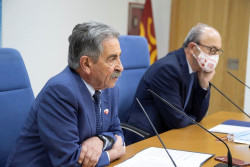 Despu&eacute;s del No de Calvi&ntilde;o de encajar la financiaci&oacute;n de La Pasiega con fondos europeos Revilla dice que ser&aacute; con fondos estatales.