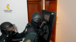 Detenidas 31 personas de una organizaci&oacute;n criminal que distribu&iacute;a hach&iacute;s y coca&iacute;na por toda Espa&ntilde;a