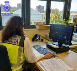 Detenido en Santander un hombre de 32 años que poseía y distribuía archivos pedófilos en internet