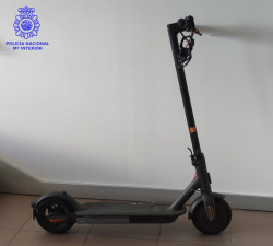 Detenidos dos j&oacute;venes por robar en dos establecimientos de Santander en la misma noche