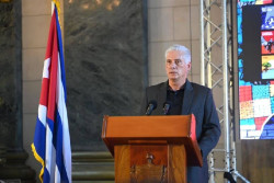 D&iacute;az-Canel subraya que Cuba "se defender&aacute; con determinaci&oacute;n y firmeza" frente a "cualquier agresi&oacute;n terrorista"