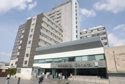 Doce hospitales españoles entre los 250 mejores centros del mundo, según el ranking de la revista `Newsweek`