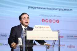 &iquest;D&oacute;nde est&aacute;n las manifestaciones de Podemos  contra la guerra?