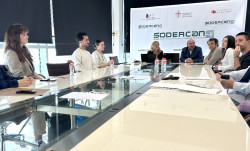 Dos becarios cántabros se incorporan a las oficinas del ICEX en Chicago y Dubái