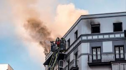  Dos fallecidos y dos heridos en el incendio de un piso en Santander (Infografía)