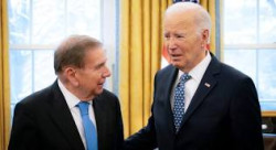 Edmundo Gonz&aacute;lez cancela su agenda en EEUU y pone rumbo a Panam&aacute; tras denunciar el secuestro de su yerno