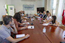 Educación espera cerrar la próxima semana con los sindicatos docentes el acuerdo de adecuación salarial