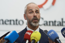 Educación realizará un "análisis profundo" del calendario escolar 2026-2027 "contado con todos"