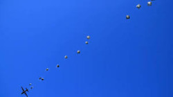 EEUU comienza la operación de ayuda aérea a Gaza con el lanzamiento de 38.000 paquetes de alimentos