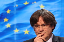 El Abogado General de la UE avala la decisi&oacute;n de la Euroc&aacute;mara de retirar la inmunidad a Puigdemont