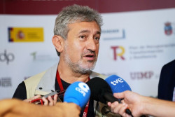 El astrof&iacute;sico Garik Isrealian cree que la Humanidad se ha embarcado ya en la segunda carrera espacial