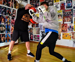El boxeador suancino Jesús Laso se enfrenta el sábado al malagueño Borja López en Torrelavega