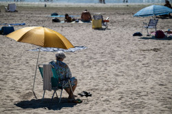 El calor veraniego seguir&aacute; hoy en toda Espa&ntilde;a con temperaturas por encima de lo normal