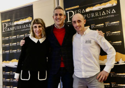 El campe&oacute;n del mundo de Bike Trial Ra&uacute;l Guti&eacute;rrez recibe el premio Pantortilla de Oro