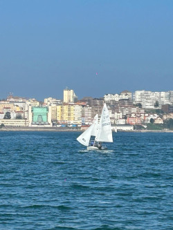 El Chiqui IV de Enrique Garcia de Soto y Luis Abarca, se hicieron con la victoria en la única prueba valida de la tirada del Snipe santanderino.