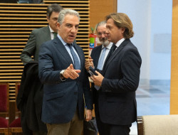 El Congreso crea la comisi&oacute;n de investigaci&oacute;n sobre mascarillas y Vox logra entrar en la Mesa, previo pacto con el PP