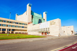 El coro `La Voz del Paciente` y Nena Daconte dan un concierto en Santander en apoyo a la salud mental