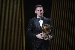 El delantero argentino Leo Messi conquista su octavo Bal&oacute;n de Oro