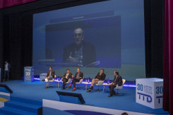 El doctor Fernando Ribera dice que cada año Cantabria registra unos mil tumores digestivos y causan más de 400 muertes