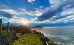 El eclipse solar de agosto dispara las reservas en alojamientos al aire libre de Cantabria y otras ccaa, seg&uacute;n Pitchup