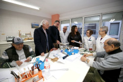 El economato de la Cocina Económica atiende a más de 600 familias al mes y el comedor social a unas 140