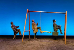 El Festival de Invierno de Torrelavega abre este viernes la nueva edición del Teatro Joven con la obra `Passport`