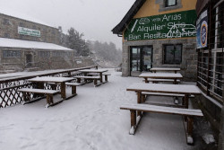 El fr&iacute;o y las precipitaciones abundantes se instalan en el pa&iacute;s toda la semana y la cota de nieve baja a 700 metros
