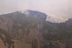 El fuego entra en Cantabria por Camale&ntilde;o 
