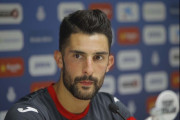 El futbolista lebaniego &Aacute;lvaro Gonz&aacute;lez Sober&oacute;n ser&aacute; el Orujero Mayor 2026 en las fiestas de Potes