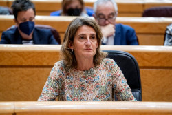 El Gobierno aprueba el tope al gas para bajar la factura de la luz