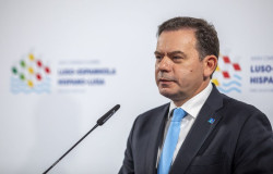 El Gobierno de Portugal dice que el pa&iacute;s "est&aacute; conectado" y que la situaci&oacute;n es de "normalidad"