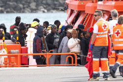 El Gobierno empezar&aacute; el lunes el traslado de menores migrantes con ocho derivaciones a la Pen&iacute;nsula