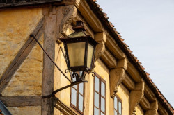 El Gobierno renueva la red de alumbrado público en Campoo de Yuso