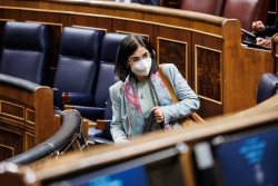 El Gobierno saca adelante el decreto de la mascarilla en exteriores pese a abstenci&oacute;n y cr&iacute;tica de sus socios