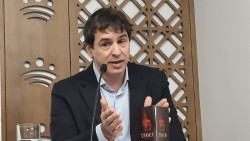 El Gobierno, tras renunciar el hermano de S&aacute;nchez a su puesto en la Diputaci&oacute;n de Badajoz: "Le est&aacute;n persiguiendo"
