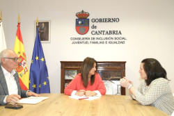 El Gobierno y Corvera de Toranzo estudian posibles usos para las nuevas naves municipales