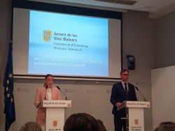 El Govern presenta unos presupuestos pactados con Vox que ascienden a 7.469,1 millones de euros, un 2% m&aacute;s