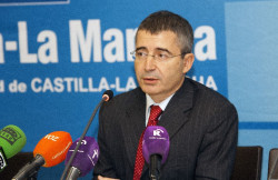 El granadino Luis Carretero, nuevo gerente del Servicio Cántabro de Salud