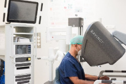 El Hospital Universitario Ruber Juan Bravo supera las 350 intervenciones con el robot Da Vinci