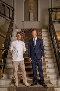 El Hotel Mar&iacute;a Cristina refuerza su apuesta gastro con el estrella Michelin Amelia by Paulo Airaudo en 2026