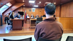 El joven acusado de violar a una menor con la que hab&iacute;a quedado lo niega y ella se ratifica en la denuncia