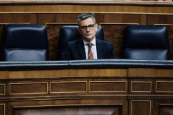 El juez del `caso Bego&ntilde;a G&oacute;mez` pide al Supremo que investigue a Bola&ntilde;os por malversaci&oacute;n y falso testimonio