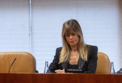El juez Peinado prorroga la investigaci&oacute;n contra Bego&ntilde;a G&oacute;mez hasta abril de 2026
