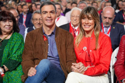 El juez Peinado ve a S&aacute;nchez  "complice necesario" de Bego&ntilde;a G&oacute;mez para la ejecuci&oacute;n de los presuntos delitos investigados