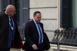 El juez que investiga presuntas mordidas por la venta de mascarillas deja en libertad al exasesor de &Aacute;balos Koldo Garc&iacute;a porque el Fiscal no pide prisi&oacute;n