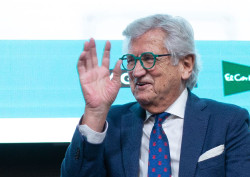 El mundo de la comunicaci&oacute;n, del deporte y de la pol&iacute;tica despide a Pepe Domingo Casta&ntilde;o, un "genio de la radio"
