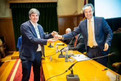 El neurólogo santanderino Juan Fortea recibe el `Premio SEN Alzheimer` por su labor científica