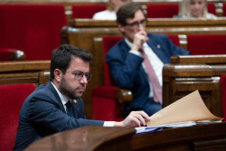 El Parlamento catal&aacute;n avala condicionar la investidura de S&aacute;nchez adem&aacute;s de la amnist&iacute;a pactada al refer&eacute;ndum con el `s&iacute;` de ERC y Junts