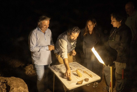 El Pendo finaliza una campa&ntilde;a de excavaciones sobre ocupaciones humanas de hace 60.000 y 16.000 a&ntilde;os